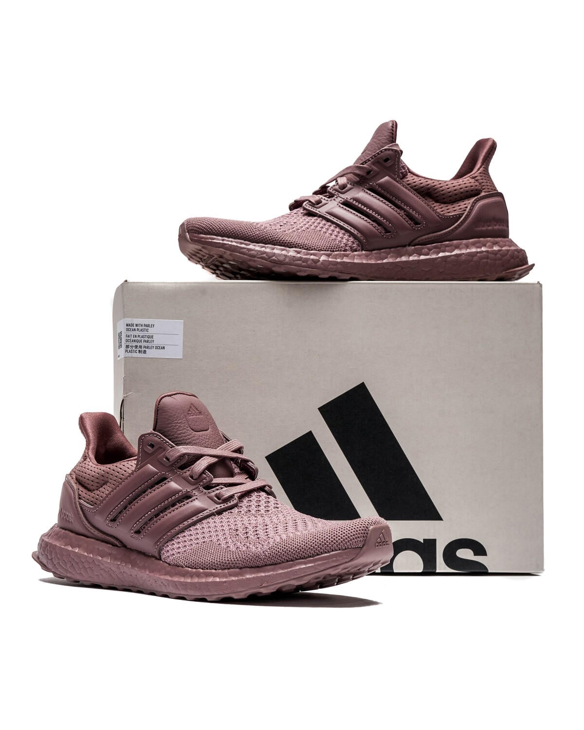 UltraBoost 1.0 W A1435